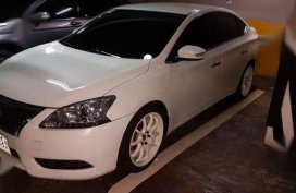 Nissan Sylphy sedan white  for sale 