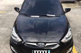 RUSH SALE! Hyundai Accent 2012 MT