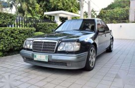 1995 Mercedes Benz W124 E500 500E sedan for sale 