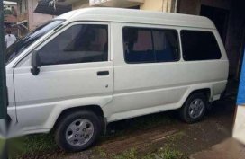 Toyota lite ace model 93 Van white for sale 
