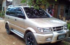 Isuzu Crosswind SUV silver for sale 