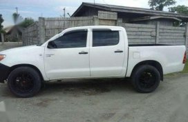 Toyota Hilux d4d well maintain for sale 