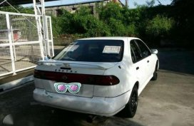 Nissan Sentra Series 3 1996