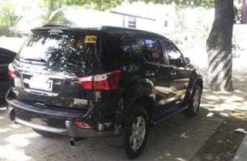 Isuzu mu-X 4x2 LS-A Automatic Transmission 2016 Hi-end Model