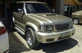 Isuzu Trooper 2003 mdl Sunroof edition