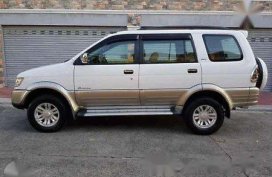 Isuzu Crosswind 2009 White for sale