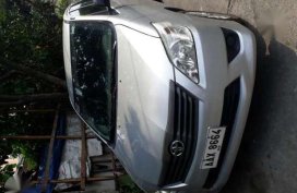 Toyota innova 2014 j