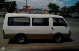 MAZDA Bongo Passenger Cargo Van R2 Diesel Engine