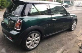 2010 Mini Cooper S like new for sale 