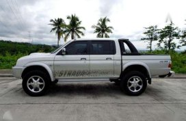 selling this Volvo car rush sports coupe