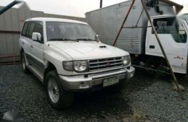 Mitsubishi pajero fieldmaster manual