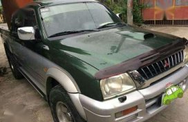 Mitsubishi strada 4x4 pick up