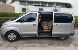 2009 Grand Starex Gold Automatic Captains Chair