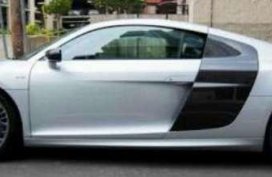 Want to buy audi r8