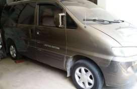 Hyundai Starex SVX 2003 MT Gray For Sale