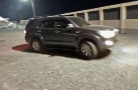 Toyota Fortuner SUV black for sale 