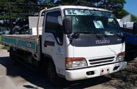 Smooth Shifting 2017 4HG1 Isuzu Elf Dropside For Sale