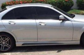 Mercedes Benz C200 not pajero fortuner montero explorer expedition for sale 