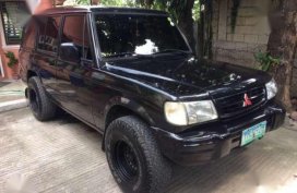 Hyundai Galloper II 2004 MT Black For Sale