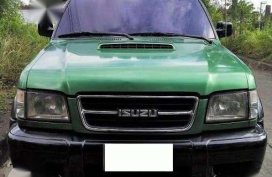 Isuzu Trooper Green rush sale