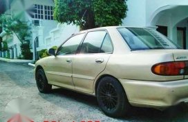 Mitsubishi Lancer GLXi EFi
