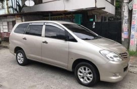 2010 Toyota Innova E MT Diesel