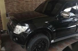 Mitsubishi Pajero bk  SUV black for sale 