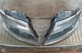 OEM Audi Q7 headlight assy
