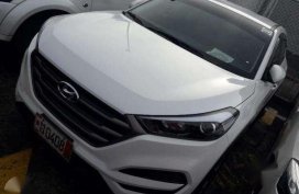 Almost New 2016 Hyundai Tucson 2.0L GL MT For Sale