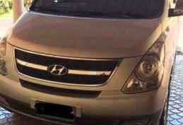 Hyundai Grand Starex Gold 2010 Top of the Line