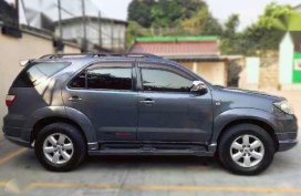 Toyota Fortuner 2010 4x2 DSL For Sale 