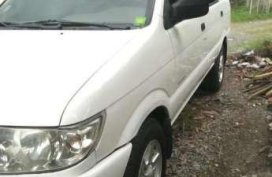 2005 Isuzu Crosswind XT MT White For Sale 
