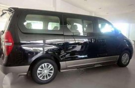 2017 Hyundai Grand STAREX SUPER LOW DOWN for sale 