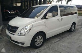 Well Kept 2009 Hyundai Starex CVX VGT For Sale