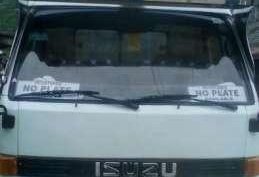 Isuzu Elf Single Tire MT White For Sale 