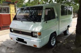 Mitsubishi FB L300 1997 MT White For Sale 