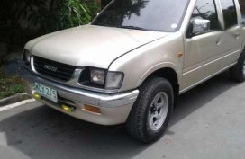 Isuzu Fuego Pickup 1998 MT Silver For Sale 