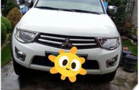 Mitsubishi Strada 4X4 4WD MT White For Sale 