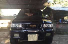 Isuzu crosswind XUVi