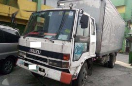 Isuzu Forward Aluminum closevan 6he1 compressure type 20ft truck