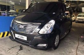 Grand Starex Van Luxury Seats for Family use grandia alphard urvan