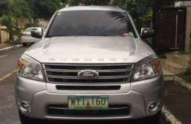 2013 ford everest 4x2 LTD AT