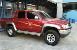 Toyota Hilux SR5 LN166 4x4
