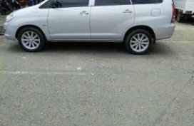 Well Maintained Toyota Innova J 2005 MT For Sale
