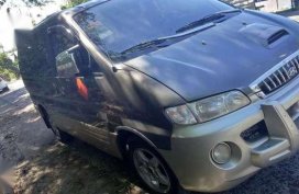 Hyundai SVX Starex 2000 AT Gray For Sale 