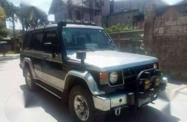 Hyundai Galloper Pajero 2002 MT Silver For Sale 