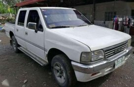 Isuzu fuego LS for ale 