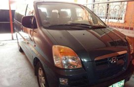 Hyundai Starex 2005 Van AT Gray For Sale 