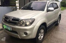 Toyota Fortuner G - 2006 model for sale 