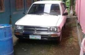 Toyota hilux vs l200 ranger dmax strada fuego L300